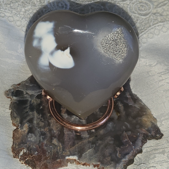 Orca Agate Heart with Druzy - Picture 1 of 6